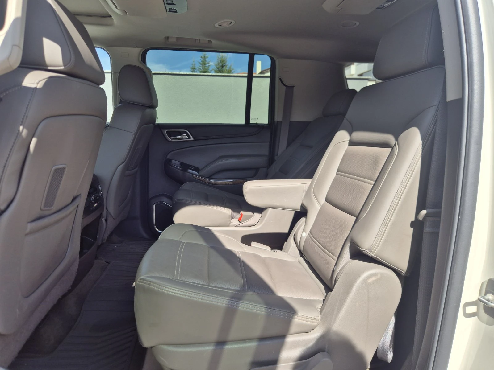 Gmc Yukon XL 6.2L, снимка 16 - Автомобили и джипове - 56461521