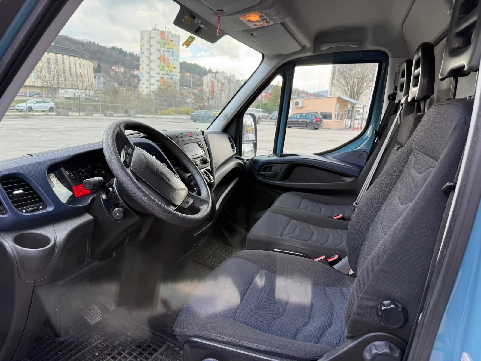 Iveco Daily, снимка 4 - Бусове и автобуси - 54282713