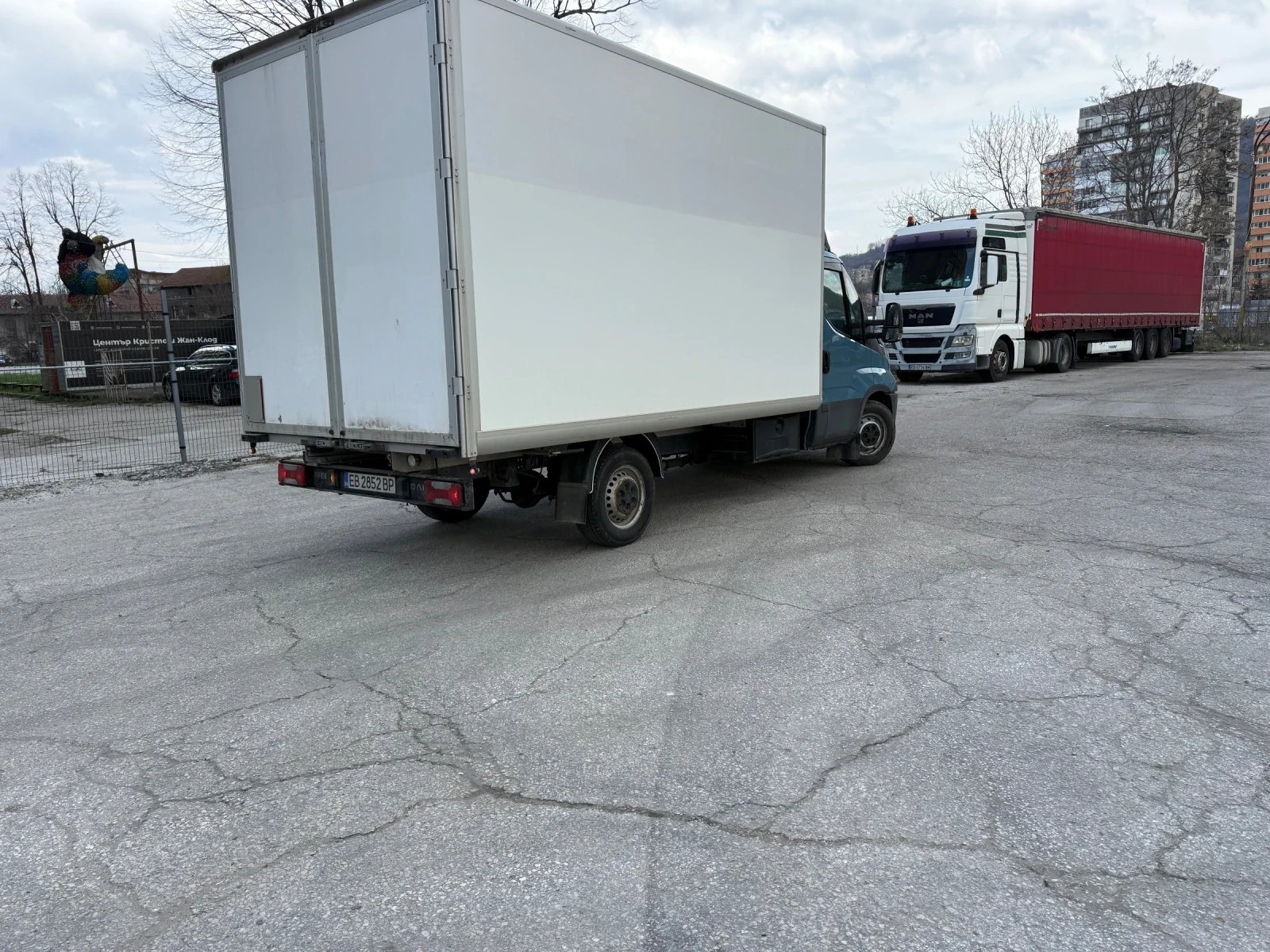 Iveco Daily, снимка 5 - Бусове и автобуси - 54282713