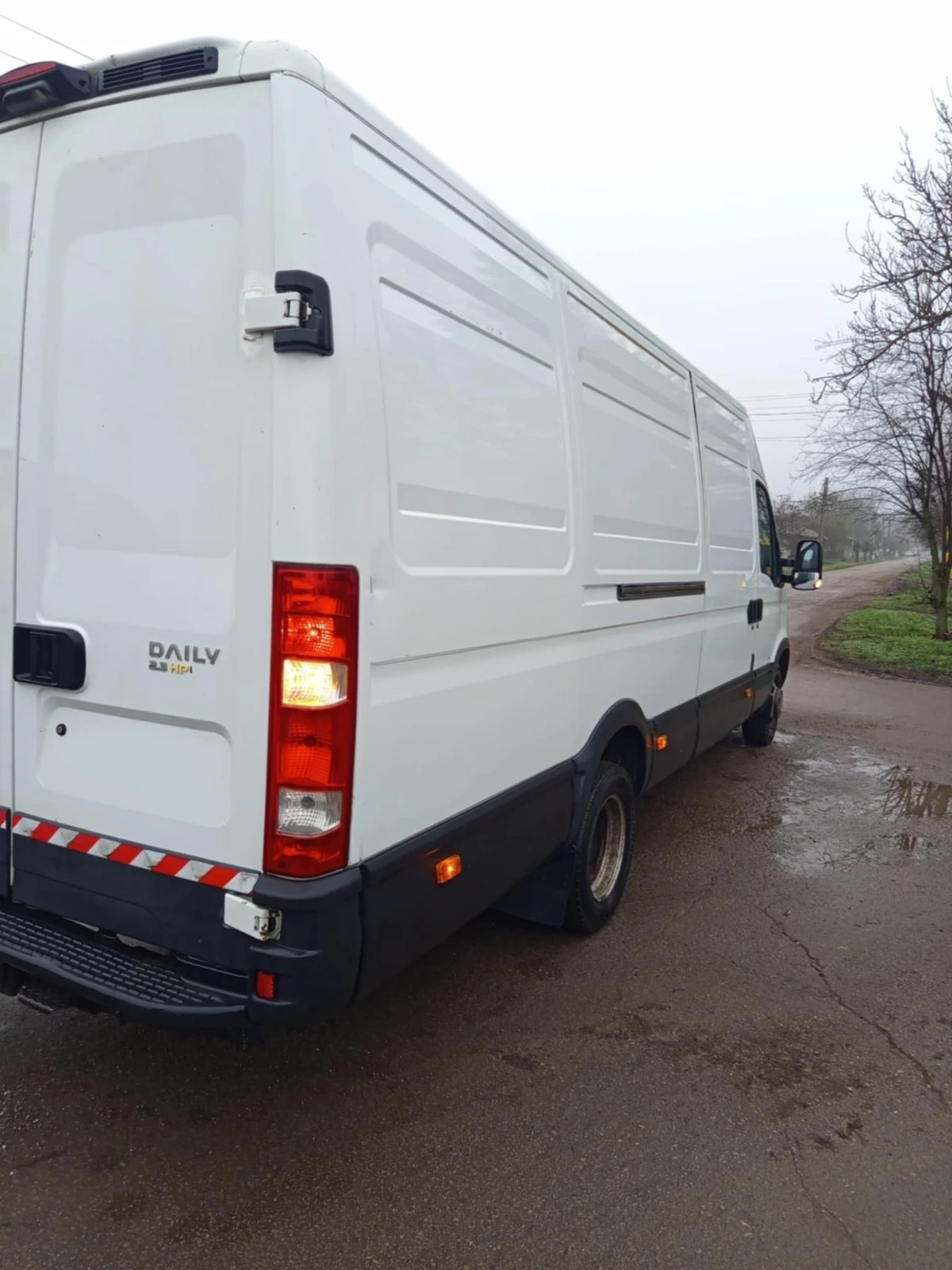 Iveco Daily 2.3HPI MAXI, снимка 7 - Бусове и автобуси - 55162078