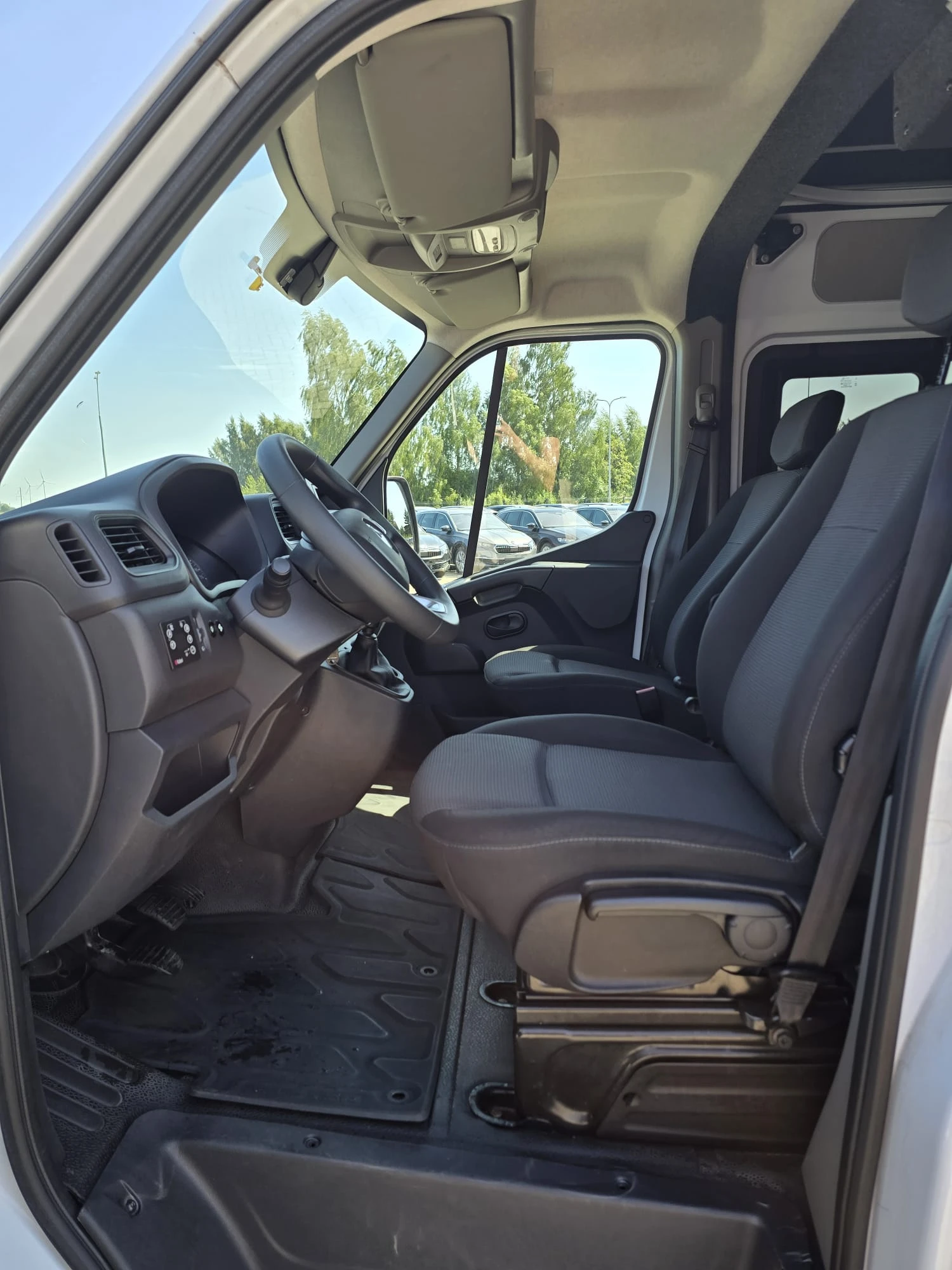 Renault Master 2, 3L, снимка 10 - Бусове и автобуси - 55750776