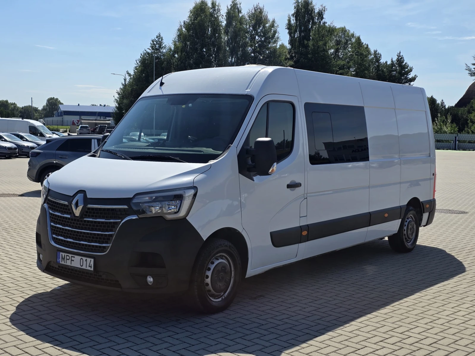 Renault Master 2, 3L, снимка 2 - Бусове и автобуси - 55750776