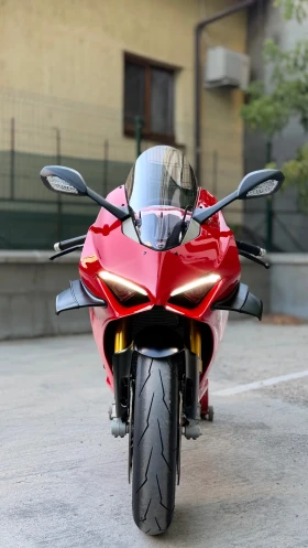 Ducati Panigale V4S, снимка 6