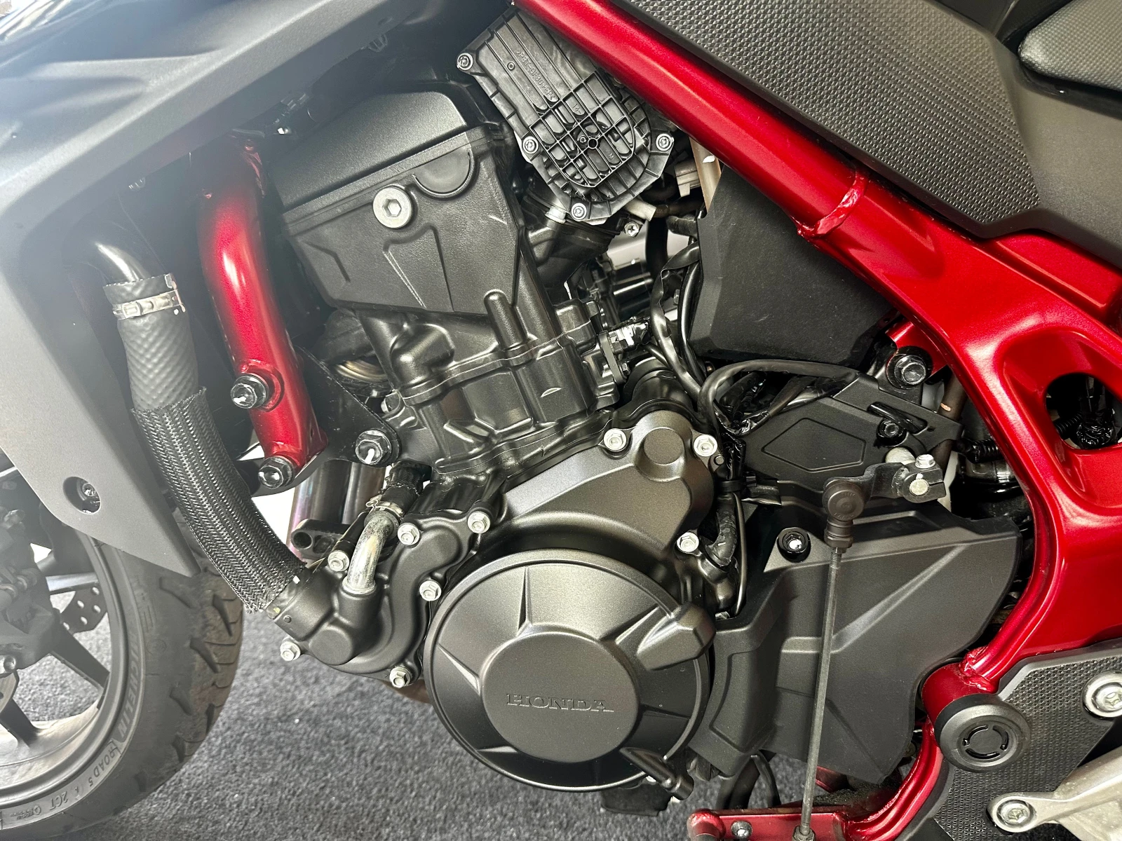 Honda Hornet 750 ABS/TC/LED 2024г. - изображение 10