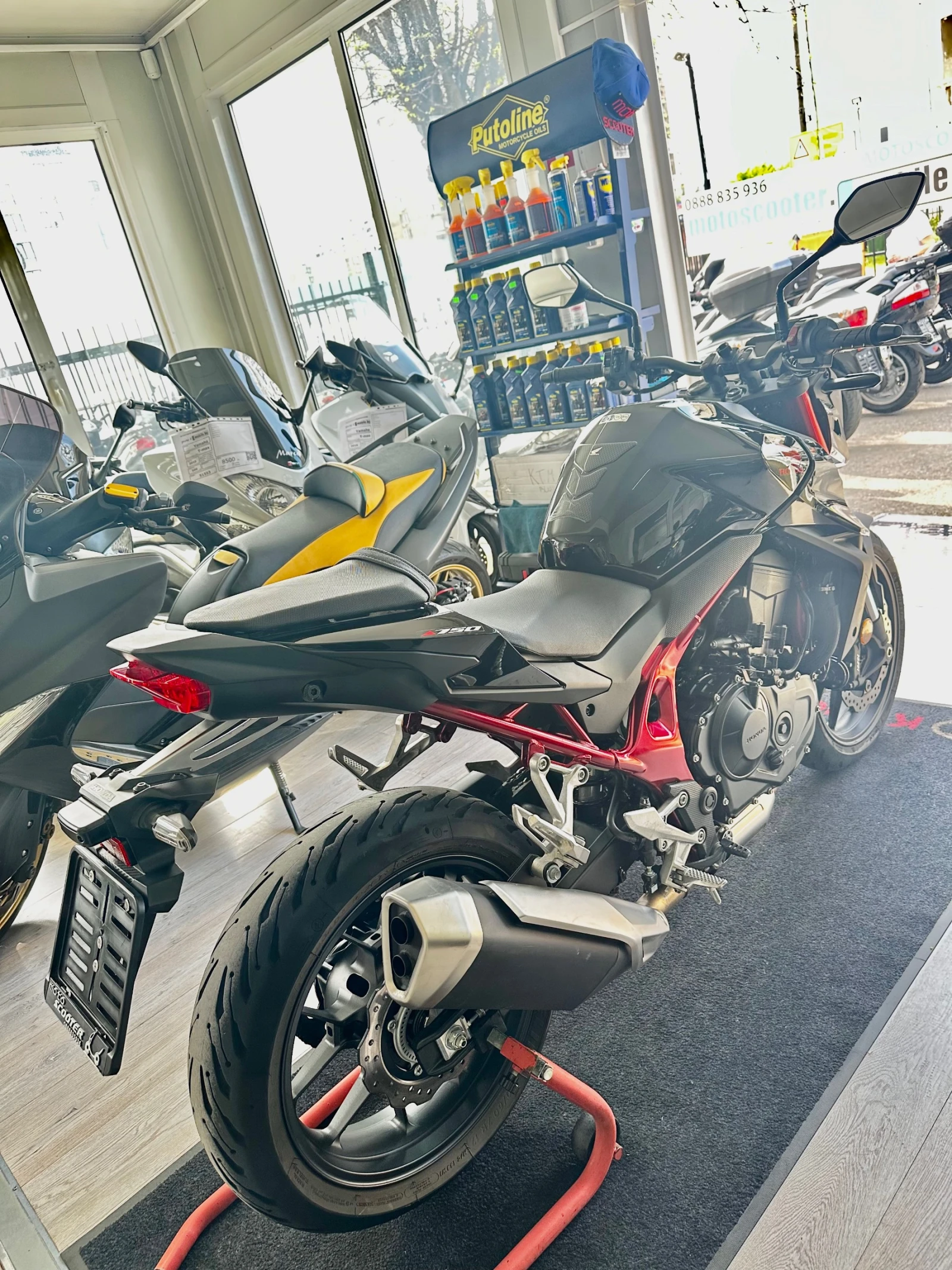 Honda Hornet 750 ABS/TC/LED 2024г. - изображение 7