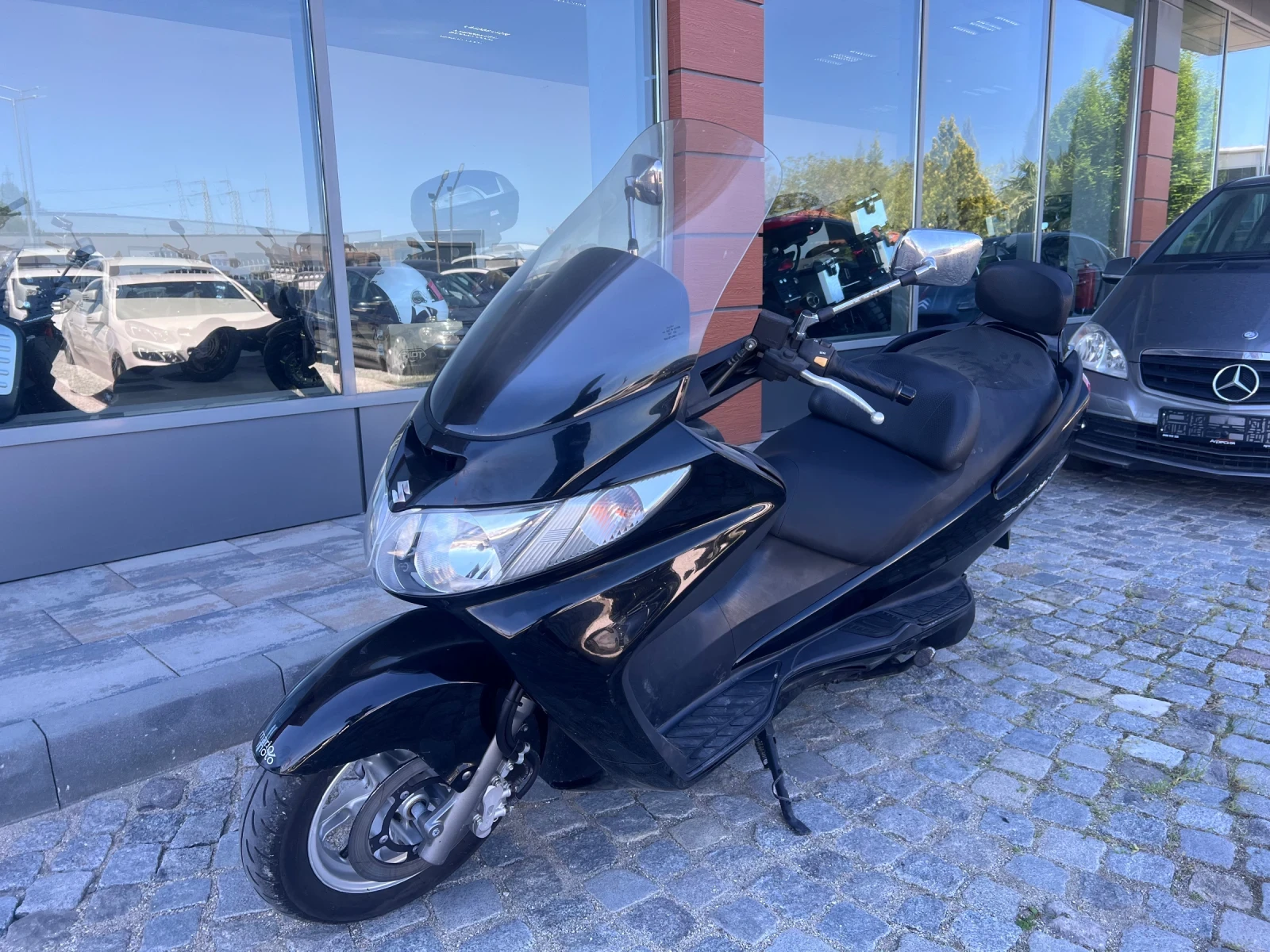Suzuki Burgman 400i, снимка 7 - Мотоциклети и мототехника - 54864954
