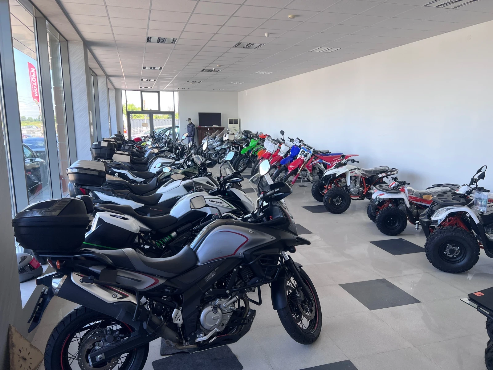 Suzuki Burgman 400i, снимка 9 - Мотоциклети и мототехника - 54864954
