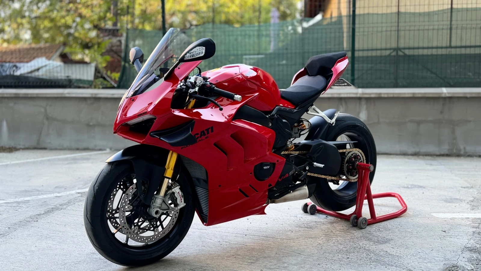 Ducati Panigale V4S, снимка 2 - Мотоциклети и мототехника - 55513648