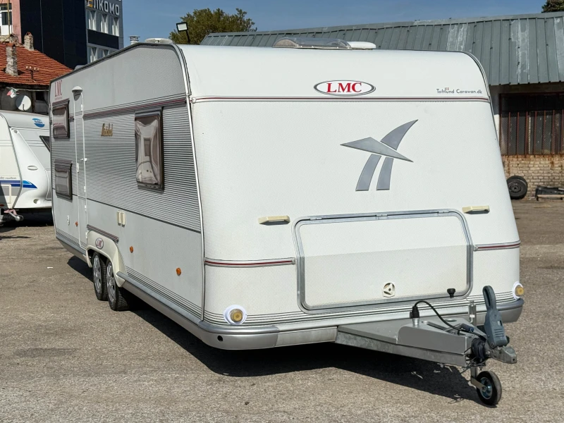 Каравана LMC MUNSTERLAND 650 MFK+ ФОРСЕЛТ