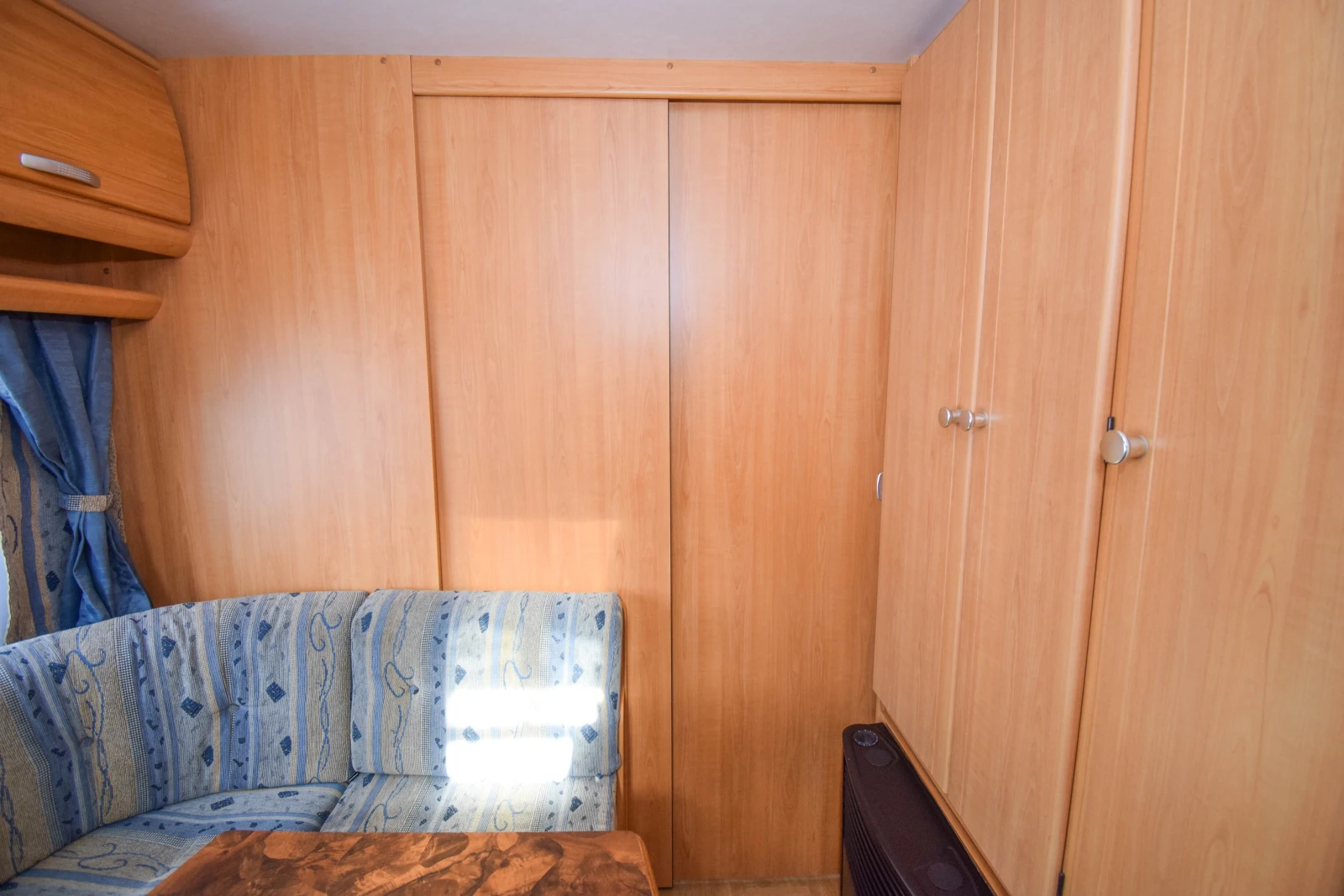 Каравана LMC MUNSTERLAND 650 MFK+ ФОРСЕЛТ - изображение 9