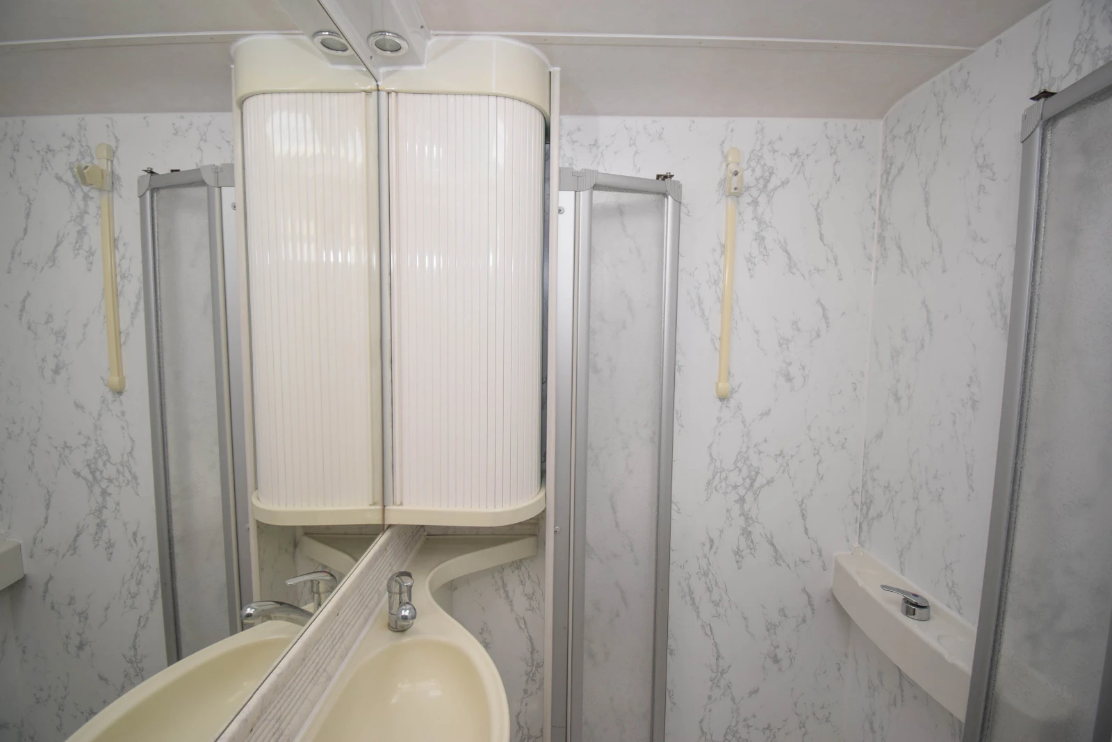 �������� LMC MUNSTERLAND 650 MFK+ ������� | Mobile.bg � ����������� 15