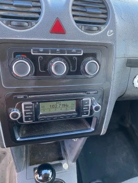 VW Caddy 1.6TDI Клима, снимка 8