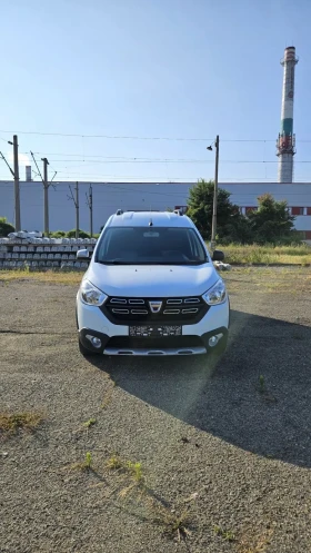Dacia Dokker 1.6 SCe / фабрична Газ , снимка 2