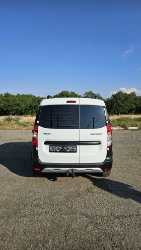 Dacia Dokker 1.6 SCe / фабрична Газ , снимка 5