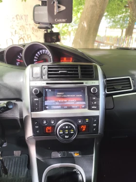 Toyota Verso, снимка 8