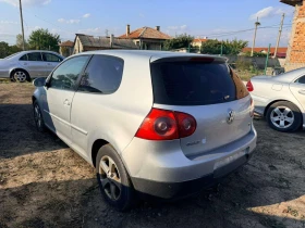 Обява за продажба на VW Golf 51.9TDI-105HP-CLIMA-NAVI-TOP ~3 200 лв. - изображение 5 | Auto.bg Обява за продажба на VW Golf 51.9TDI-105HP-CLIMA-NAVI-TOP ~3 200 лв. - изображение 5