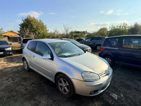 Обява за продажба на VW Golf 51.9TDI-105HP-CLIMA-NAVI-TOP ~3 200 лв. - изображение 7 | Auto.bg Обява за продажба на VW Golf 51.9TDI-105HP-CLIMA-NAVI-TOP ~3 200 лв. - изображение 7