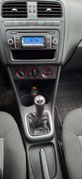 VW Polo хечбек с 5 врати - 5000 € / 9779.15 лв. - 13950649 10