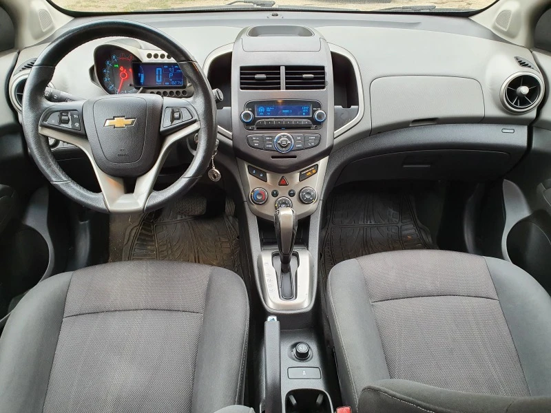 Chevrolet Aveo, снимка 2 - Автомобили и джипове - 47299629