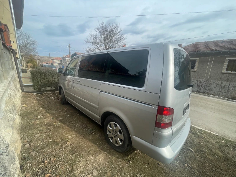 VW Multivan 2.5 TDI (174kc), снимка 3 - Автомобили и джипове - 46733030