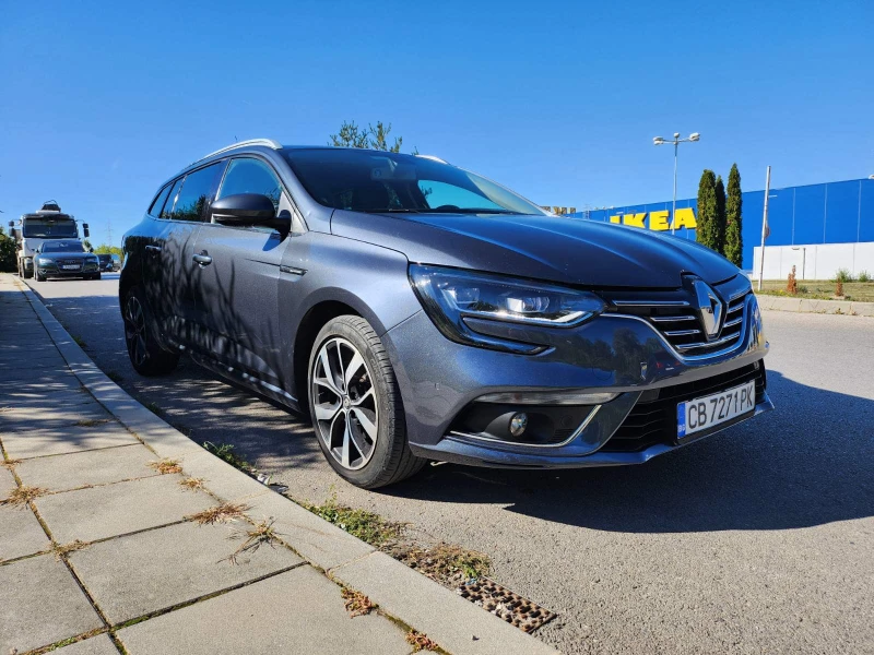 Renault Megane  1, 3 TCe Intens автоматик!, снимка 2 - Автомобили и джипове - 47424502