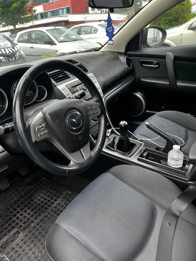 Mazda 6 2.0 TDI, снимка 8 - Автомобили и джипове - 48403966