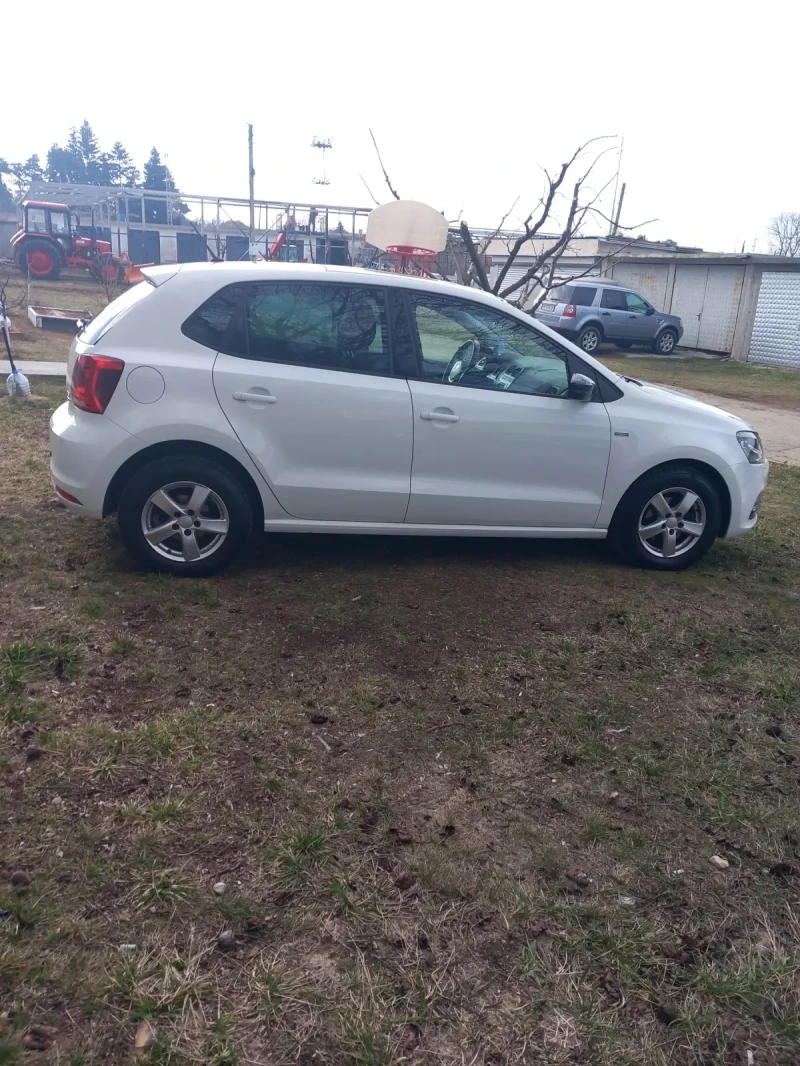 VW Polo, снимка 10 - Автомобили и джипове - 48773413