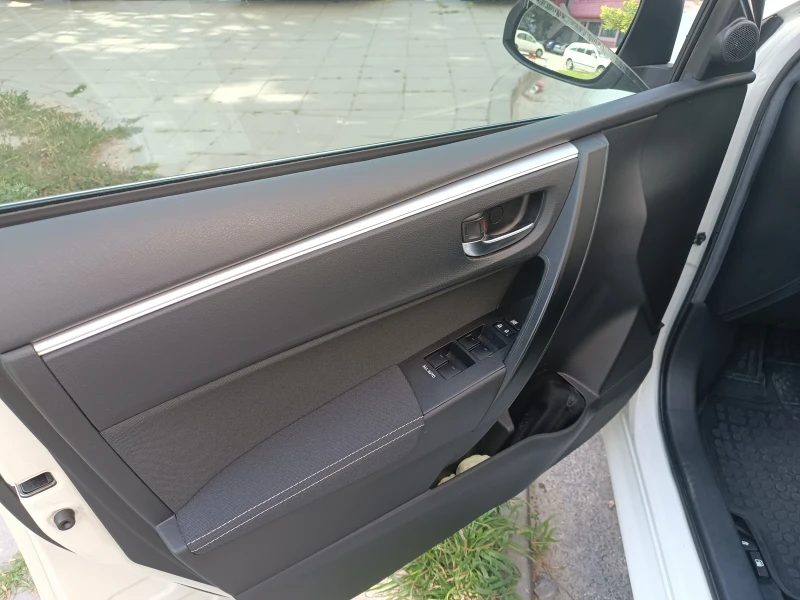 Toyota Corolla 1.4D4D LUNA, снимка 7 - Автомобили и джипове - 50581178