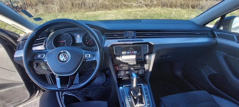 VW Passat, снимка 9 - Автомобили и джипове - 52578612