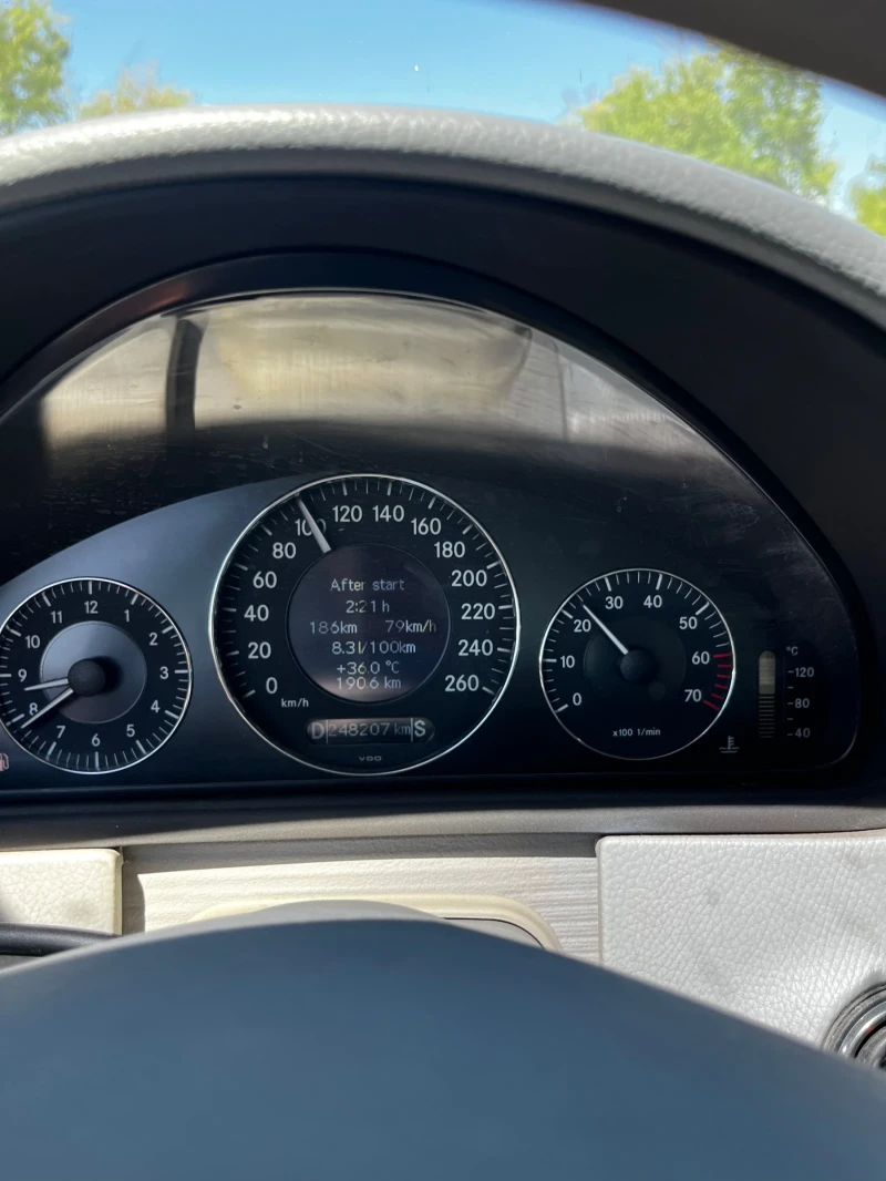 Mercedes-Benz CLK 320, automatic, 218 ps, gas, снимка 11 - Автомобили и джипове - 52907346