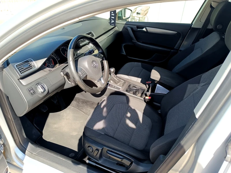 VW Passat 2.0 TDI, снимка 5 - Автомобили и джипове - 52232852