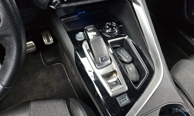Peugeot 3008, снимка 9 - Автомобили и джипове - 52683909