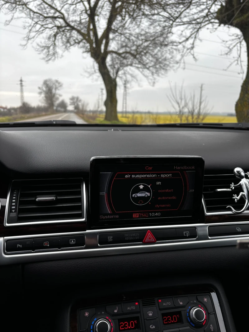 Audi A8, снимка 10 - Автомобили и джипове - 53357411