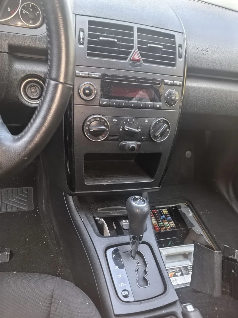 Mercedes-Benz A 160, снимка 3 - Автомобили и джипове - 53541138