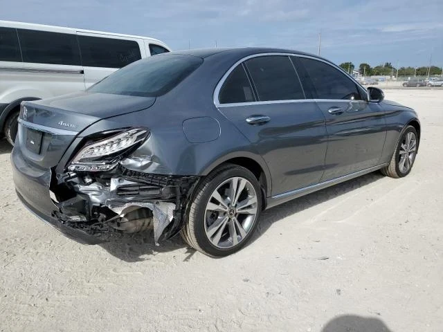 Mercedes-Benz C 300, снимка 3 - Автомобили и джипове - 48758614