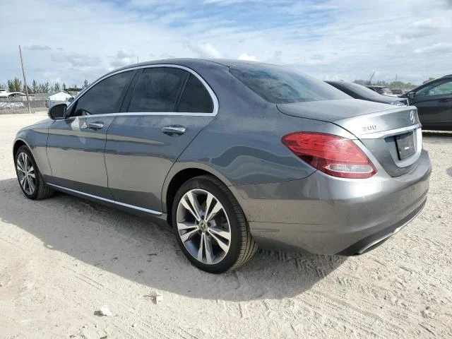 Mercedes-Benz C 300, снимка 2 - Автомобили и джипове - 48758614