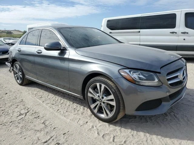 Mercedes-Benz C 300, снимка 4 - Автомобили и джипове - 48758614