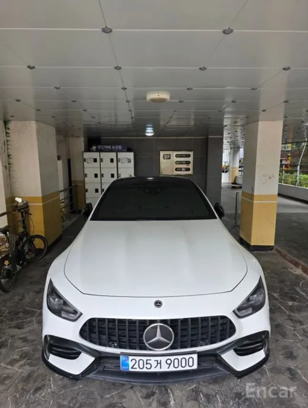 Mercedes-Benz GT AMG 43 | 4MATIC + , снимка 2 - Автомобили и джипове - 55425045
