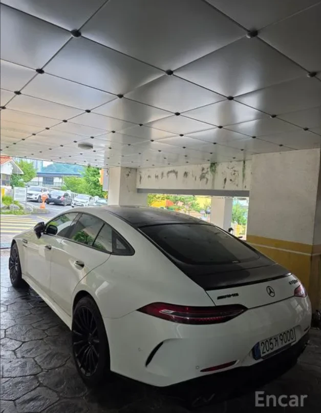 Mercedes-Benz GT AMG 43 | 4MATIC + , снимка 4 - Автомобили и джипове - 55425045
