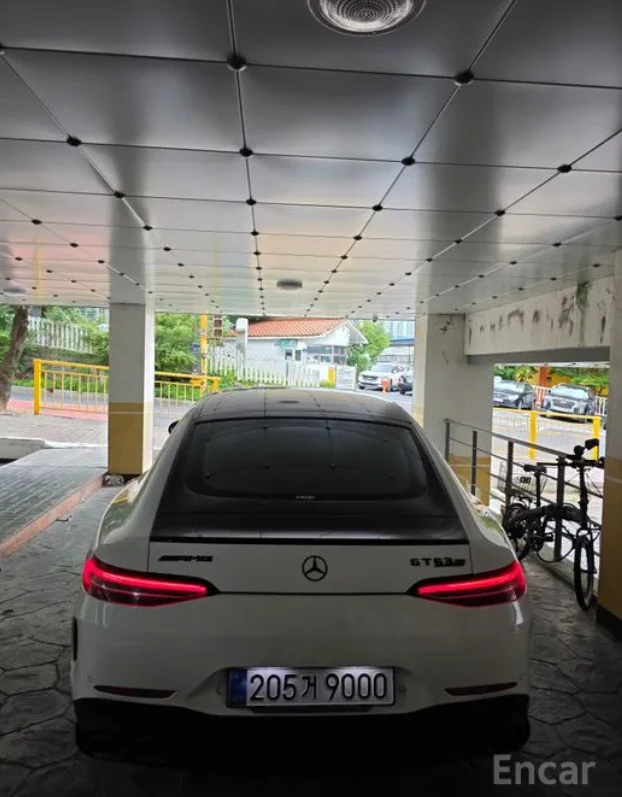 Mercedes-Benz GT AMG 43 | 4MATIC + , снимка 3 - Автомобили и джипове - 55425045