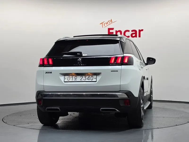 Peugeot 3008 1.5 BlueHDI GT - САМО 30% АВАНС, снимка 4 - Автомобили и джипове - 55987591