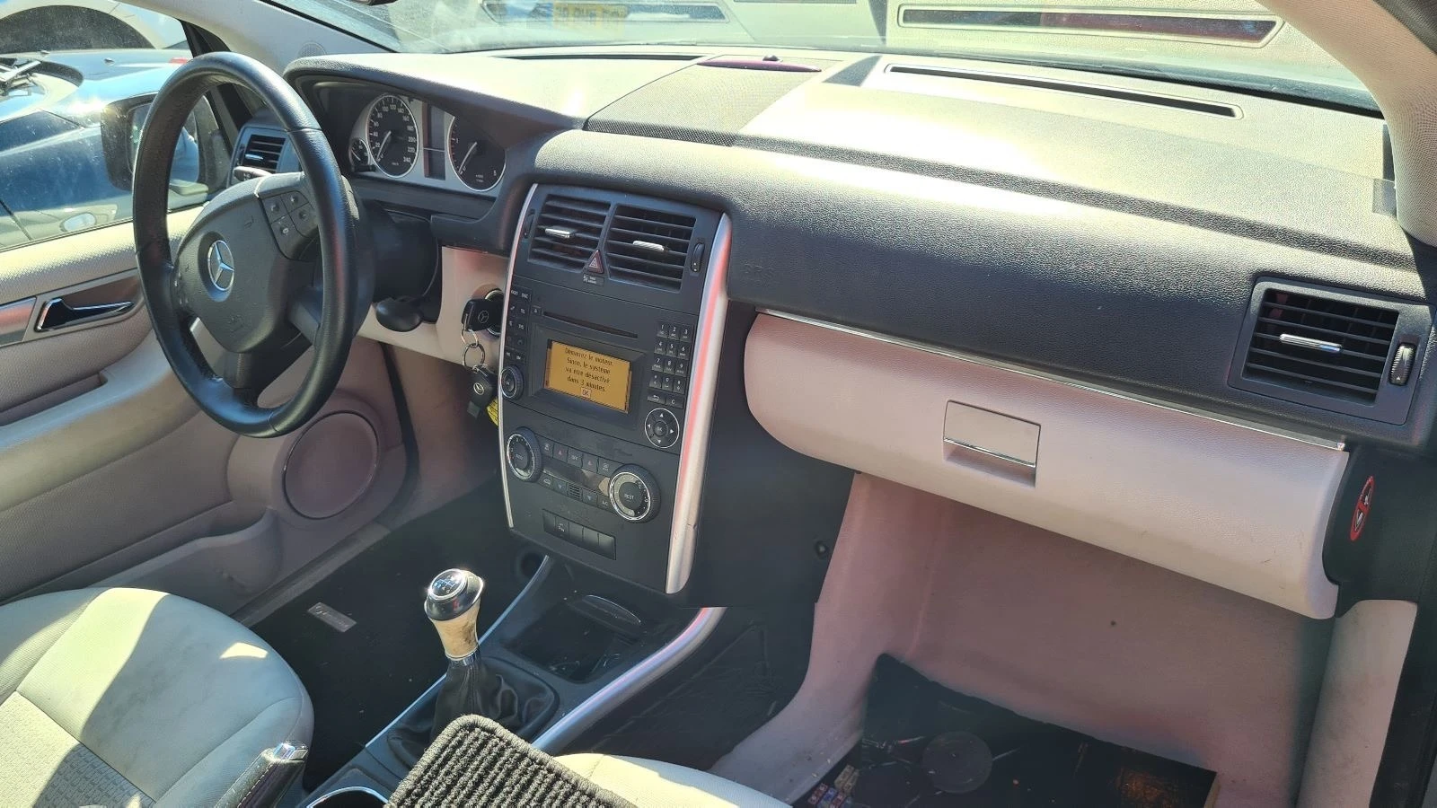 Mercedes-Benz B 180 /B 200 CDi | Mobile.bg   11