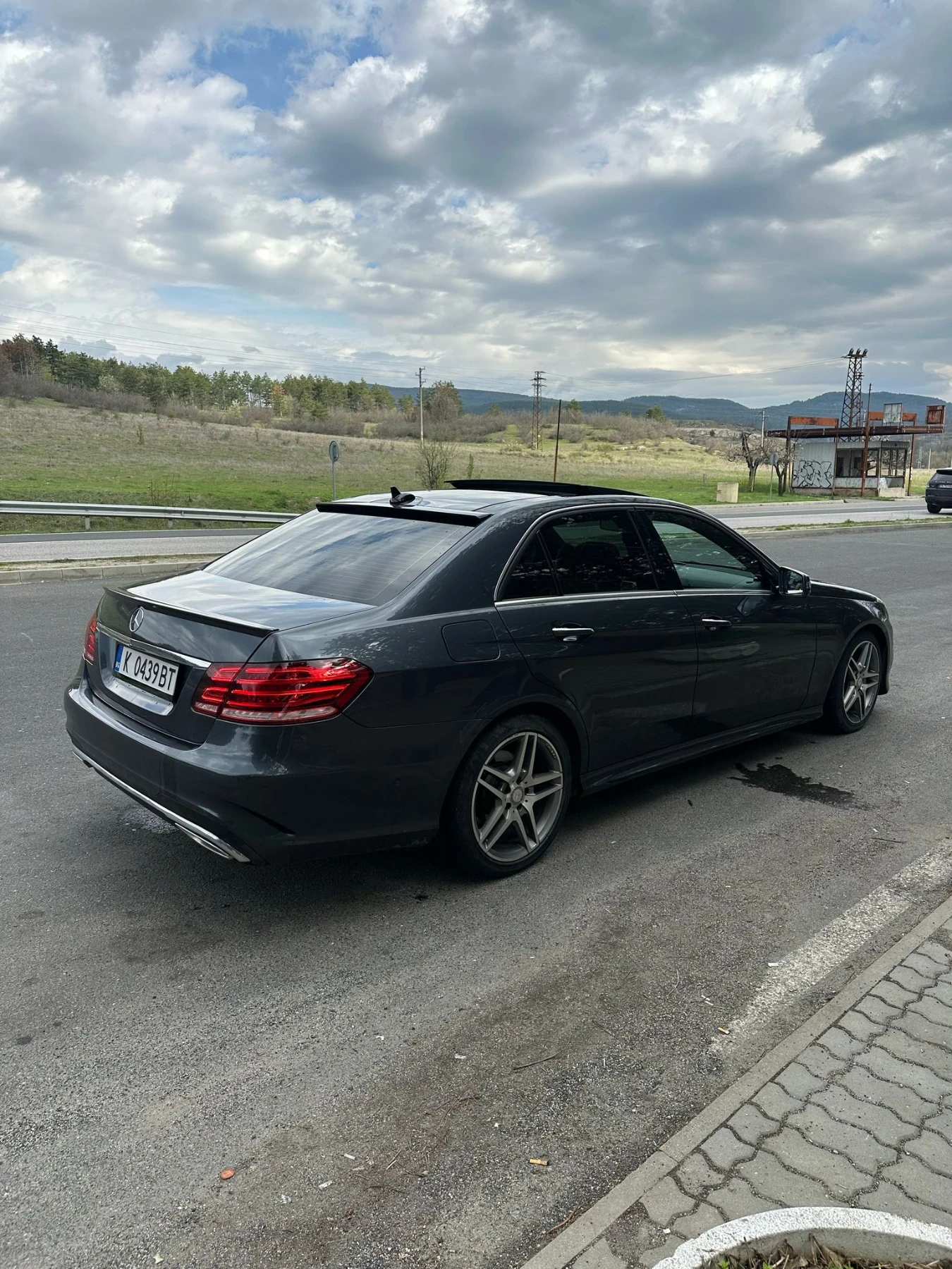 Mercedes-Benz E 250 AMG PACK - изображение 2