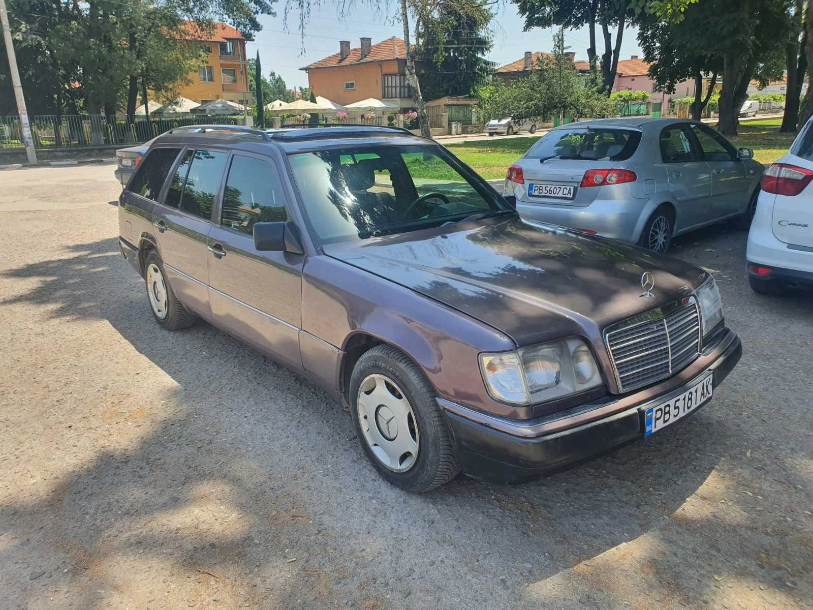Mercedes-Benz 124 E 250D  TOP - изображение 3