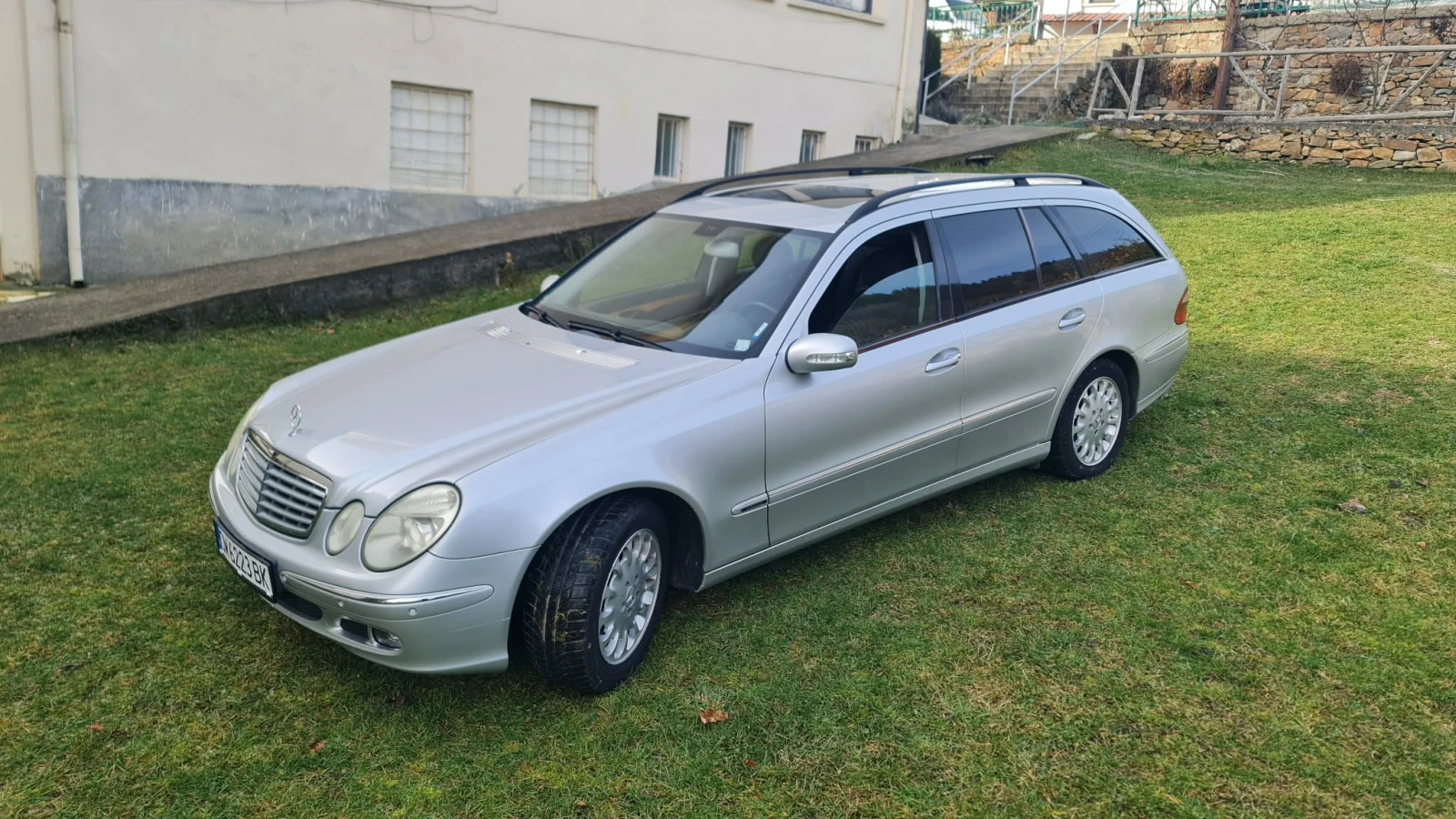 Mercedes-Benz E 220 ����� | Mobile.bg � ����������� 2