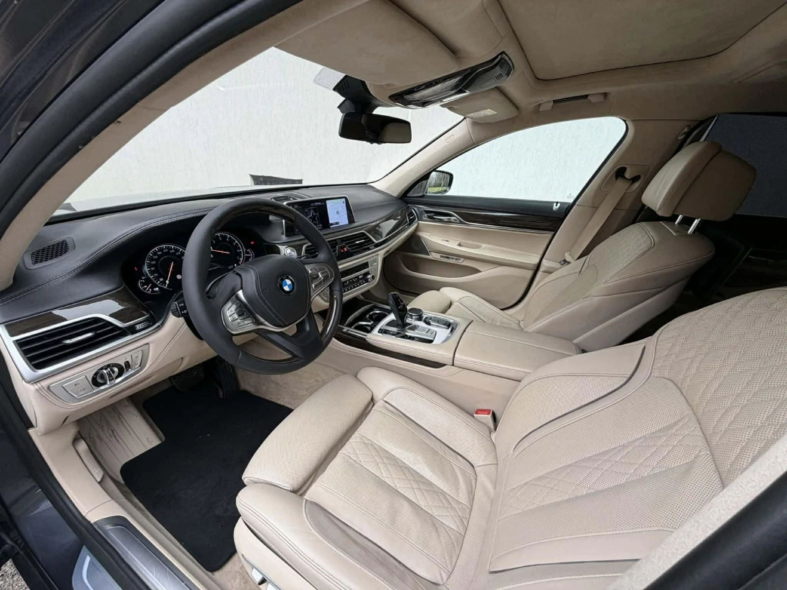 BMW 750 Li / X-DRIVE - изображение 8