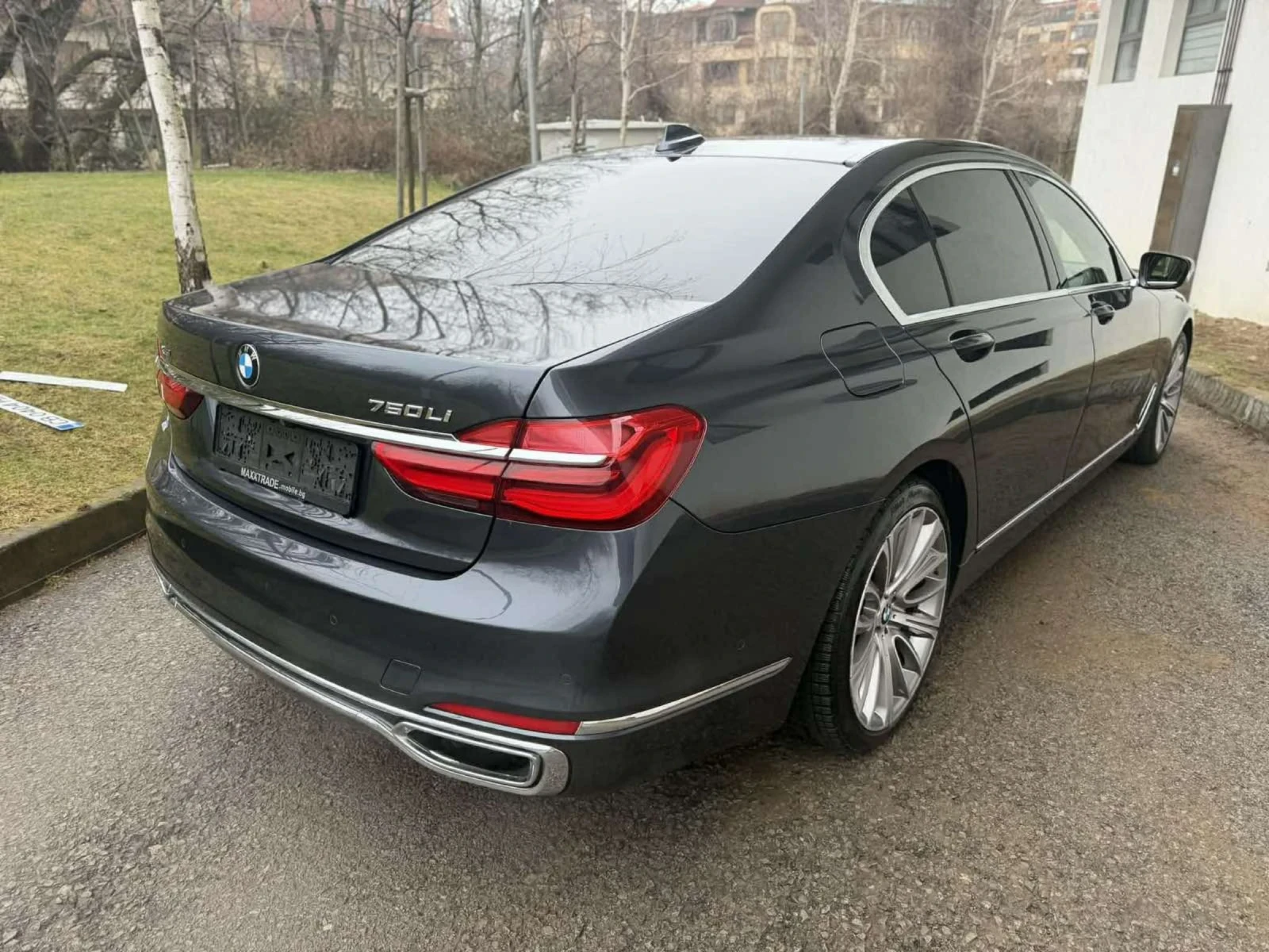 BMW 750 Li / X-DRIVE - изображение 6