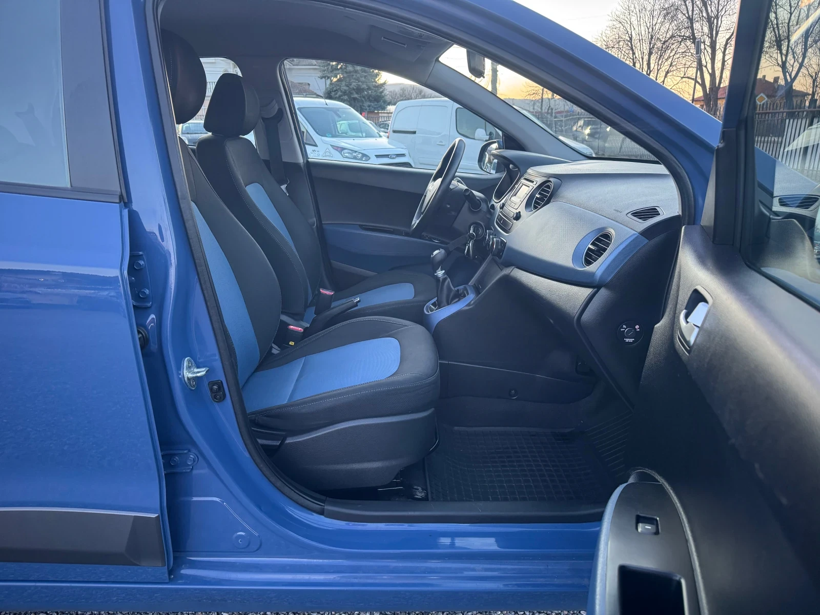 Hyundai I10 1.0i Klima EURO 6, снимка 14 - Автомобили и джипове - 53829568