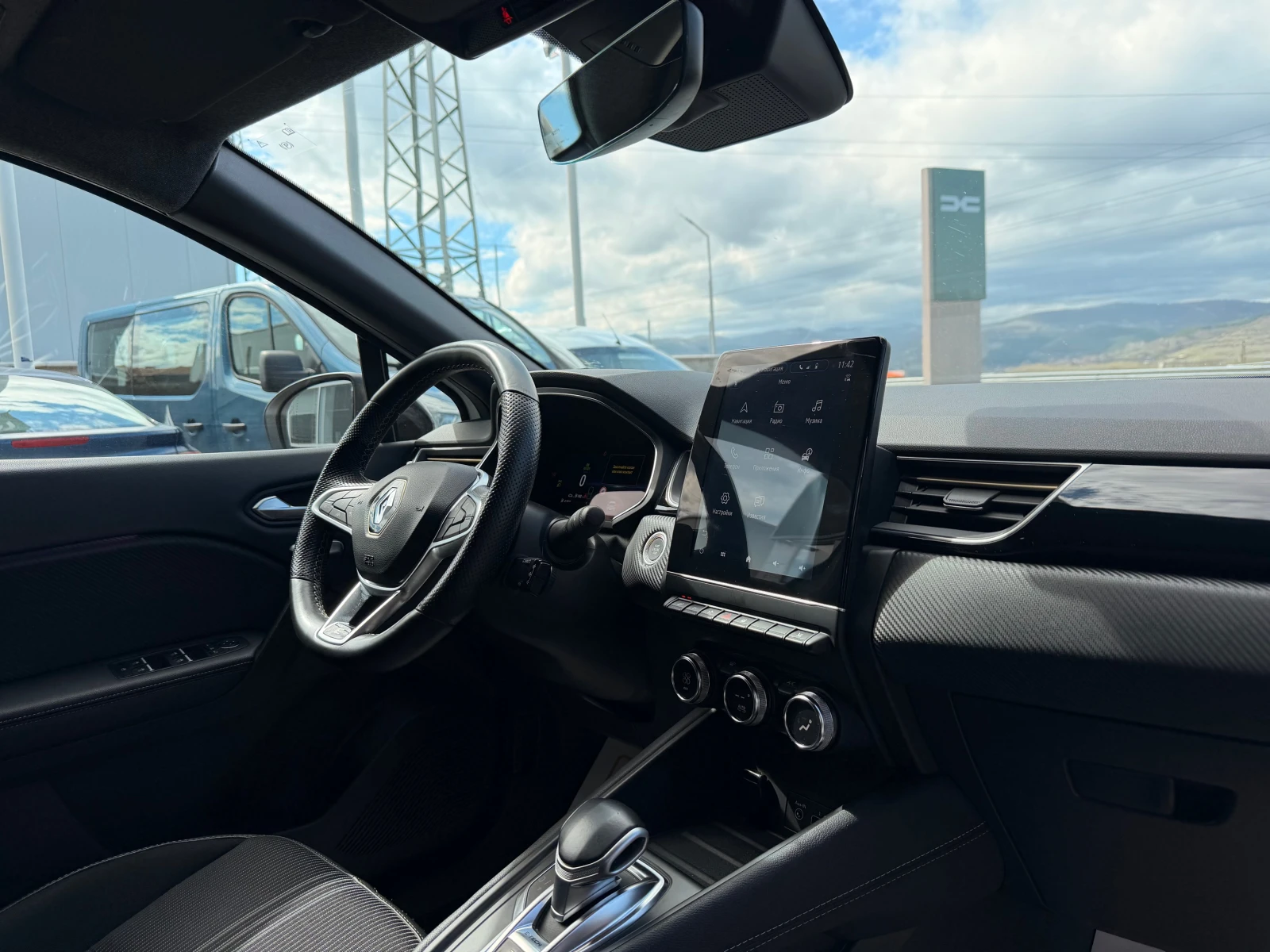 Renault Captur 1.6 куб.см /   E-Tech full hybrid 145 , снимка 13 - Автомобили и джипове - 54111375