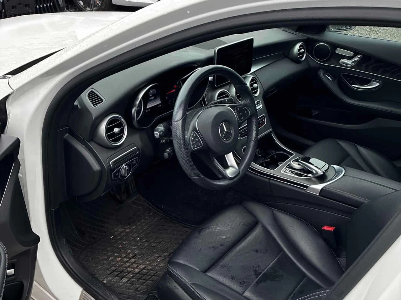 Mercedes-Benz C 300  | LED | PANO | DISTRONIC | CARFAX |  | Mobile.bg � ����������� 7